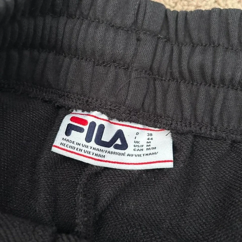 Vintage Black‎ Fila sweatpants